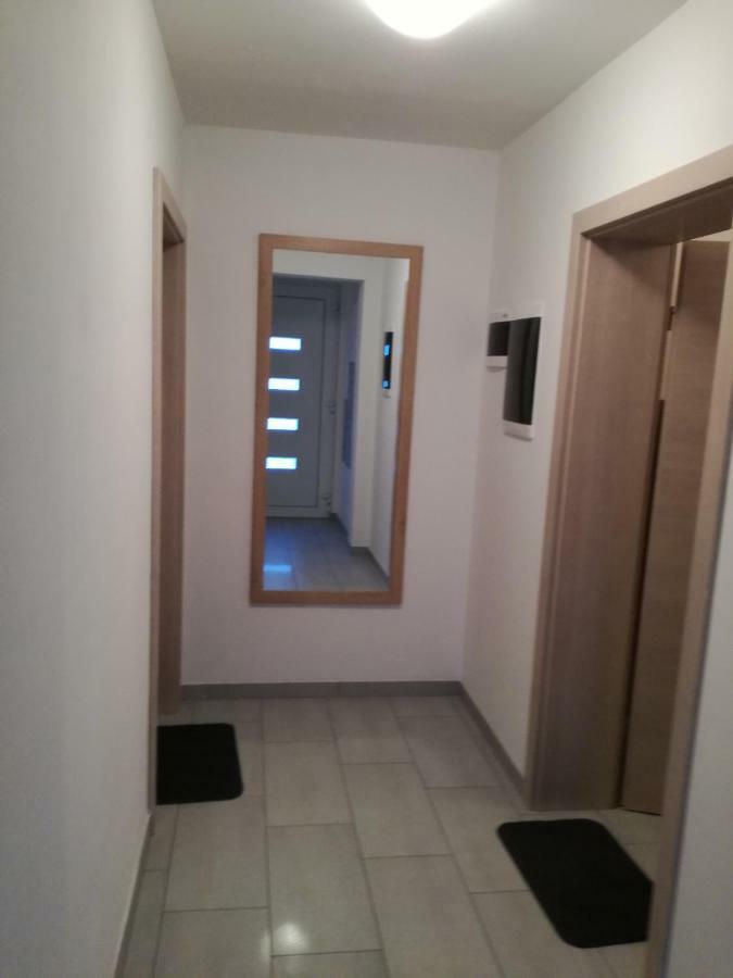 Apart伊佐拉 外观 照片